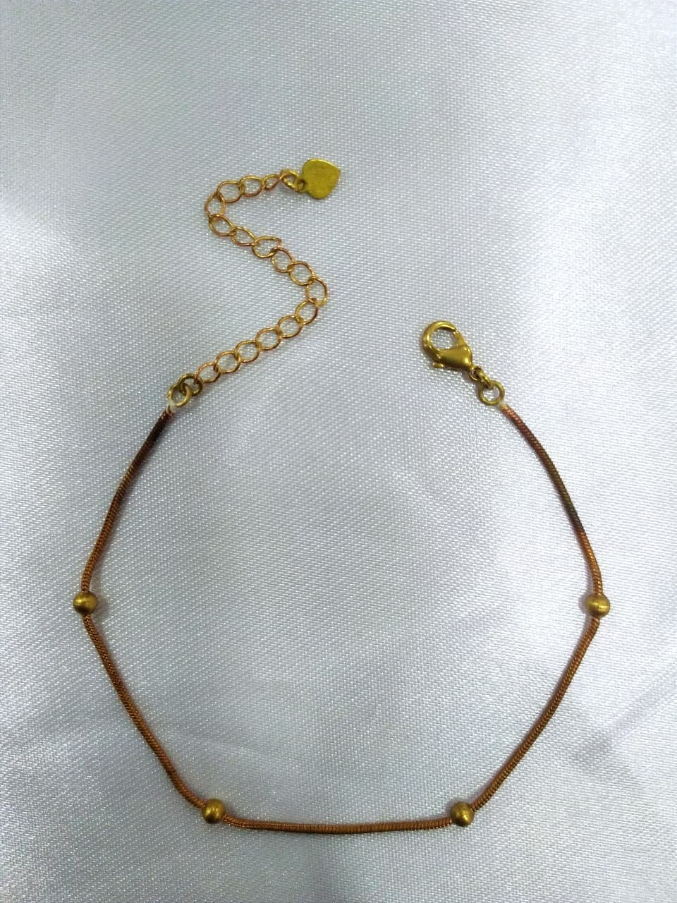 PULSEIRA RABO DE RATO COM BOLINHA